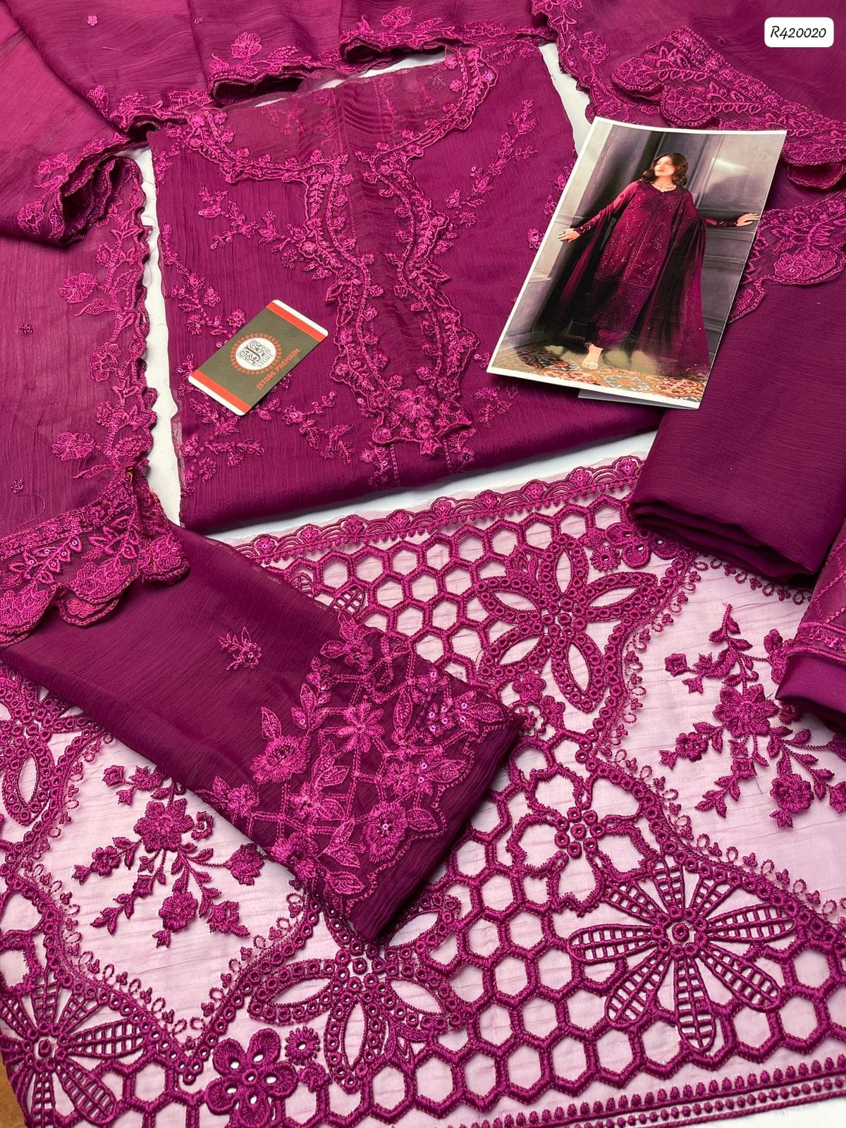 Azure Luxury Chiffon Heavy Embroidered Unstitched 3 Piece Suit with Embroidered Chiffon Dupatta, Plum Purple (view 4)