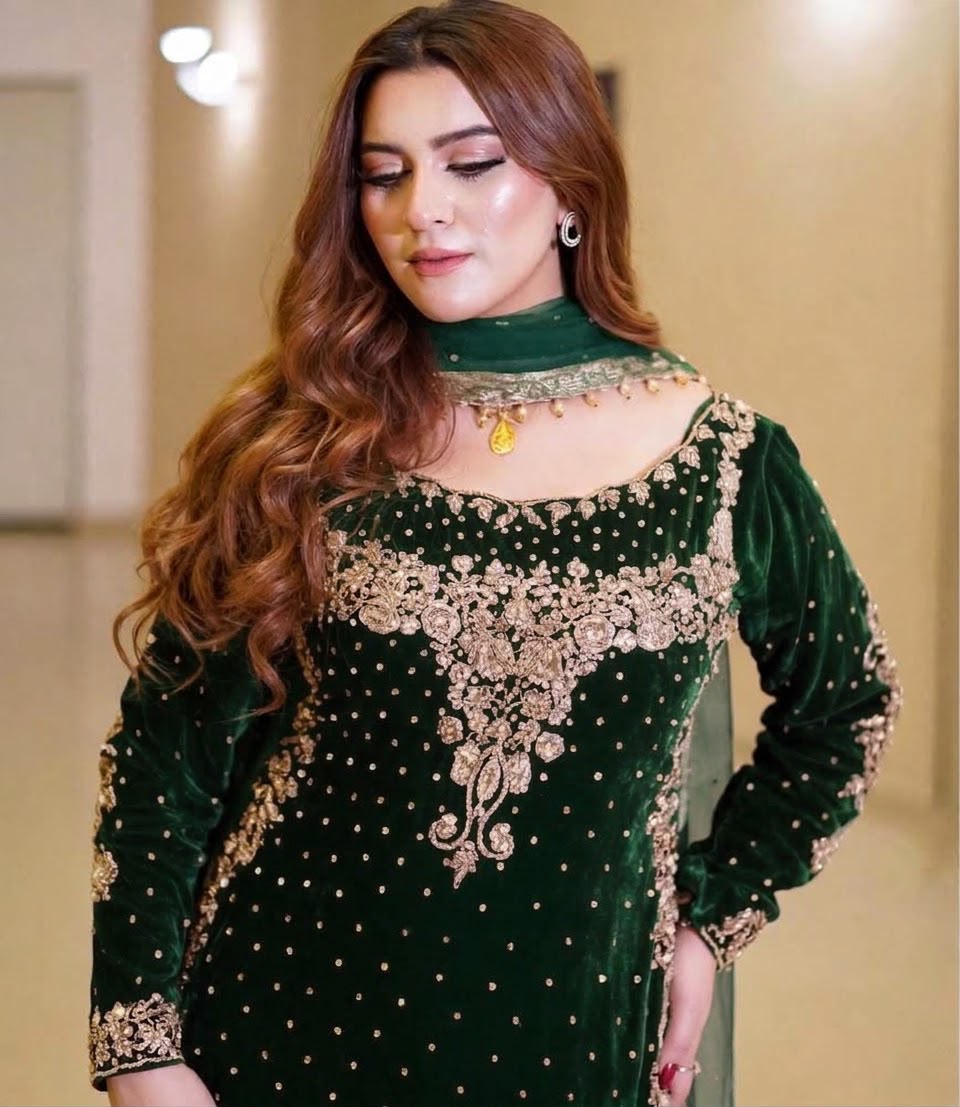 Velvet Embroidered Unstitched 3 Piece Suit with Embroidered Velvet Shawl, Emerald Green (view 3)