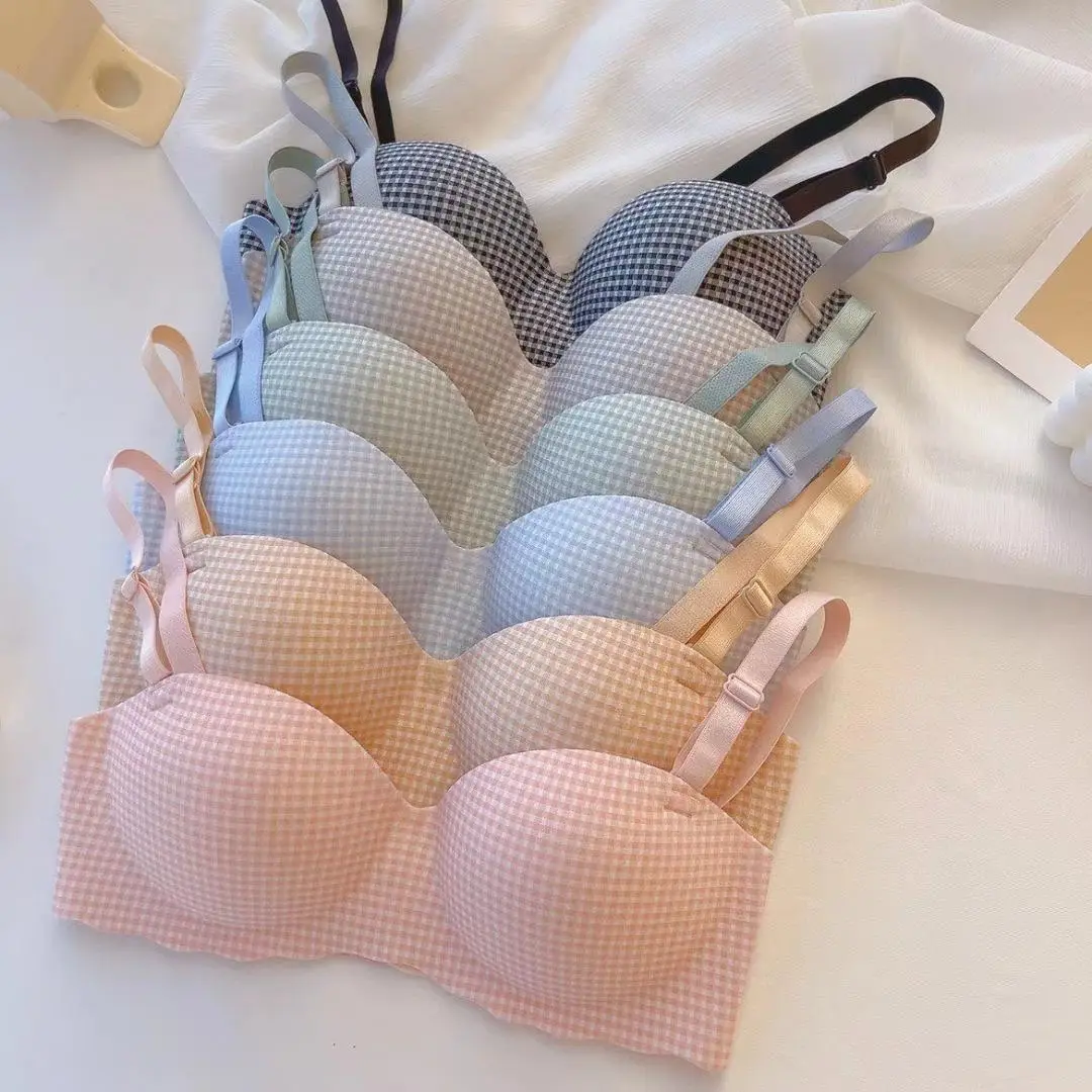 Pack Of 2 China Imported Padded Bra – Printed, Lightweight & Breathable