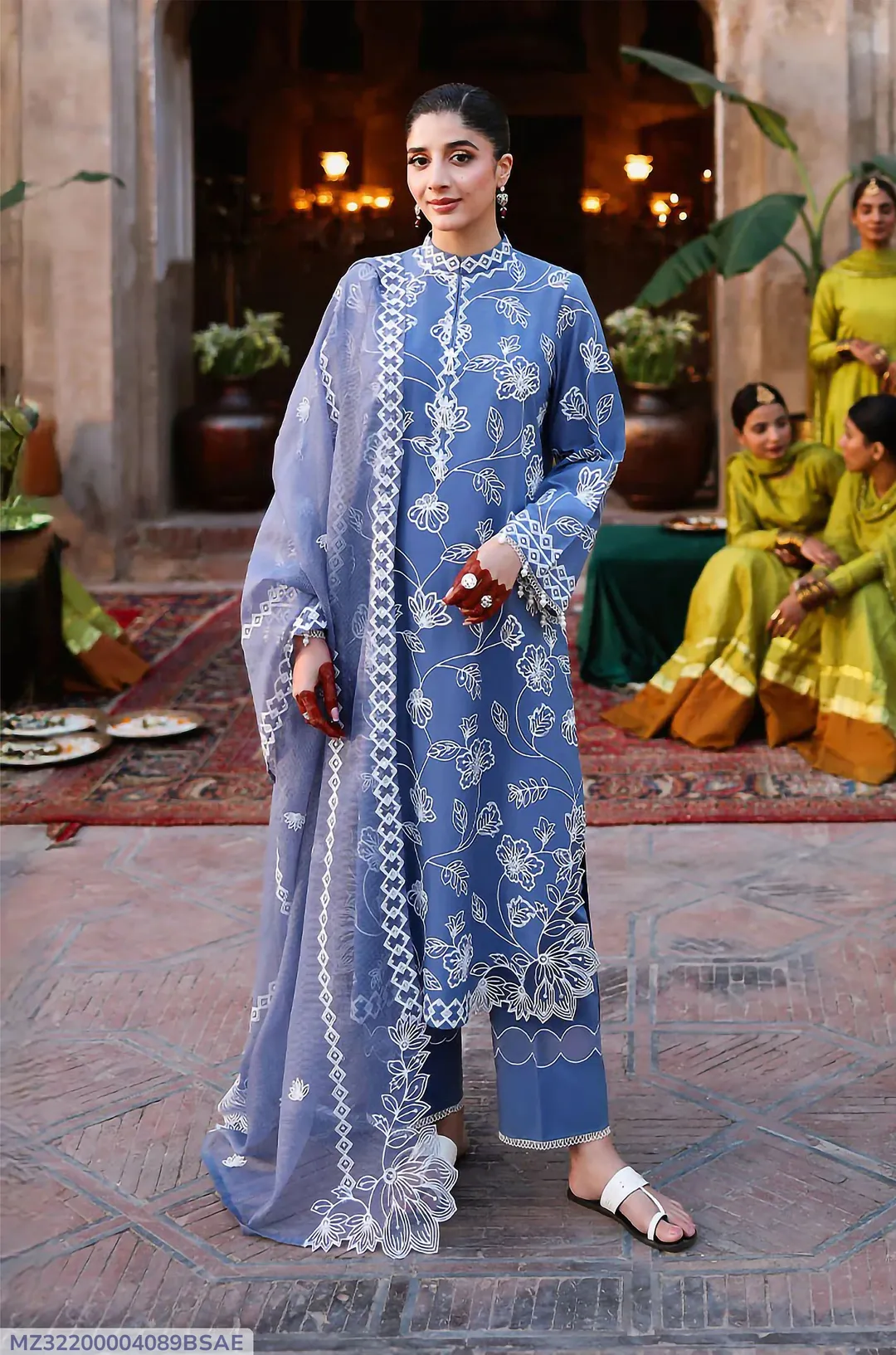 3 Pcs Women's Unstitched Embroidered Suit — Purple Lawn