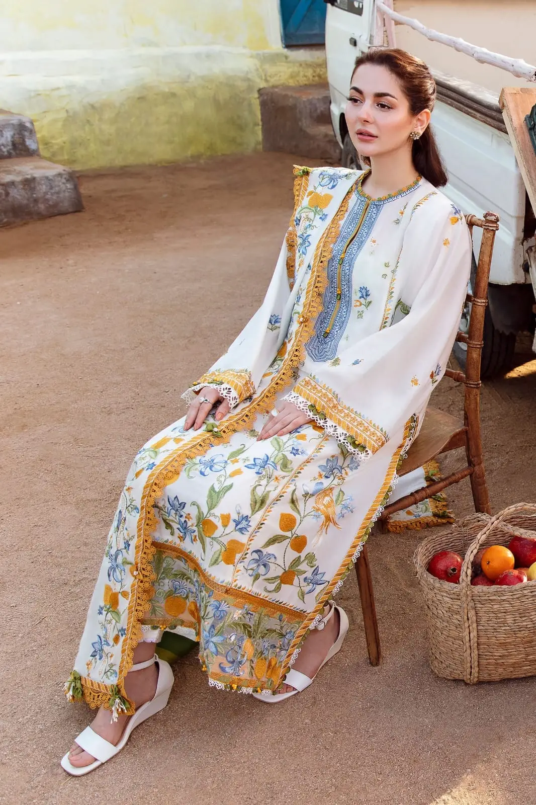 3 Pcs Women's Unstitched Embroidered Suit — White Floral Dhanak