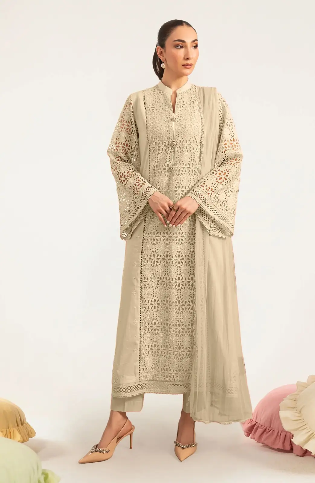 3 Pcs Women's Unstitched Plain Suit — Chikankari Embroidered