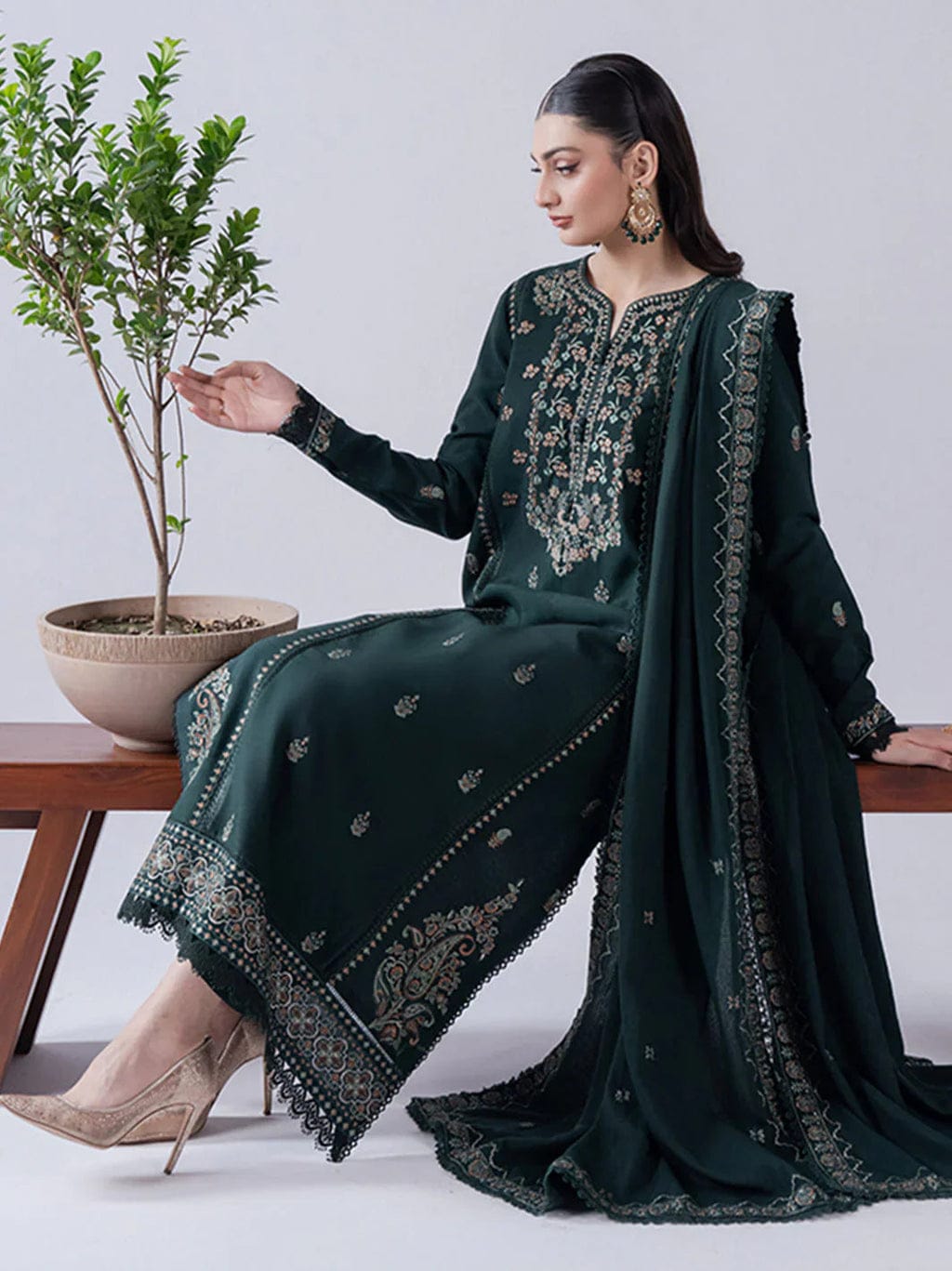 Asim Jofa Dhanak Embroidered Luxury 3-Piece Unstitched Suit with Embroidered Dhanak Shawl – Bottle Green (view 3)