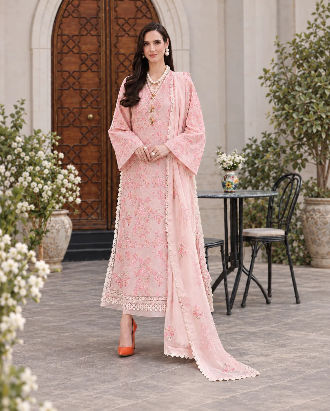 Bareeze SS-5095 Premium Dhanak 3-Piece Floral Embroidered Unstitched Suit with Lace Dupatta – Blush Pink