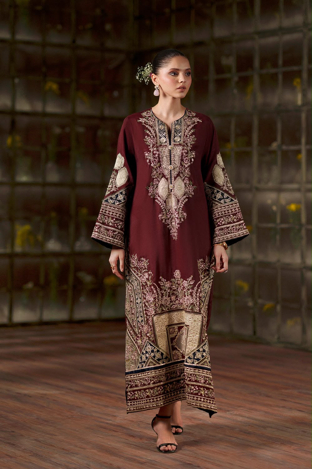 Ethnic Top Notch Article 2026/27 Premium Shamoz Silk Heavy Embroidered 3-Piece Unstitched Suit with Satin Applique Work and Chiffon Dupatta – Maroon