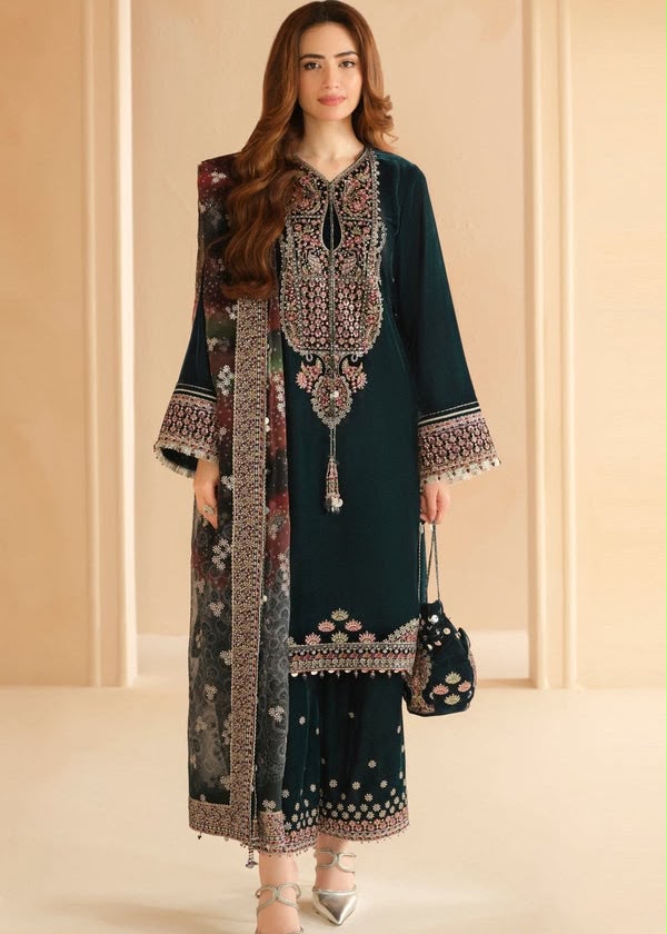 Jazmin Luxury Embroidered Velvet 3-Piece Unstitched Suit – Bottle Green