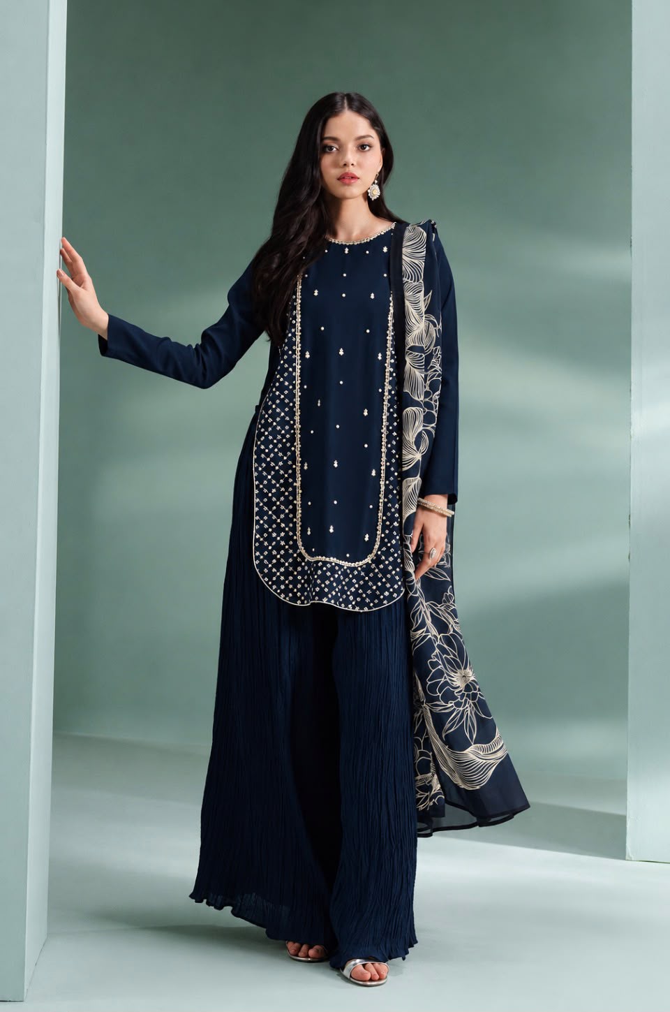 Lulusar Winter Collection 2026 Dhanak Embroidered 3-Piece Unstitched Suit with Digital Printed Shawl – Navy Blue