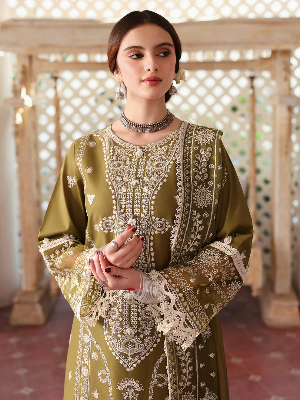 Noorey Winter Dhanak 3-Piece Heavy Embroidered Unstitched Suit – ESF-49333 Olive Green