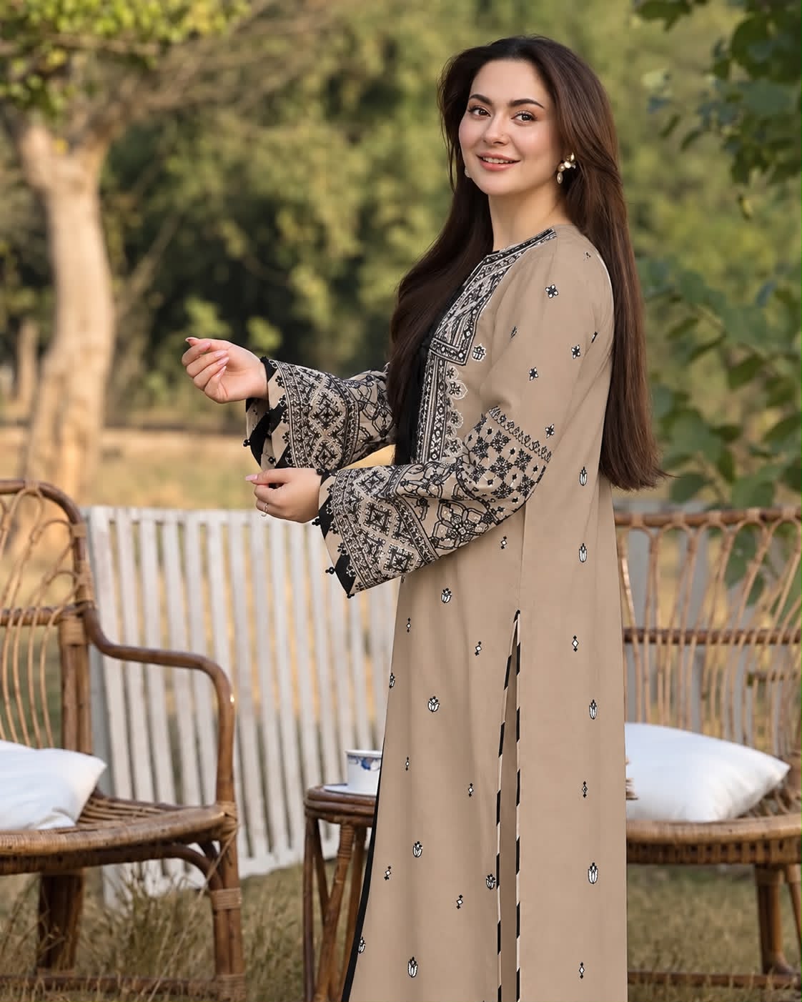 Qalamqar Dhanak Embroidered Hit Code 3-Piece Unstitched Suit with Embroidered Patch and Wool Printed Shawl – Mocha (view 2)
