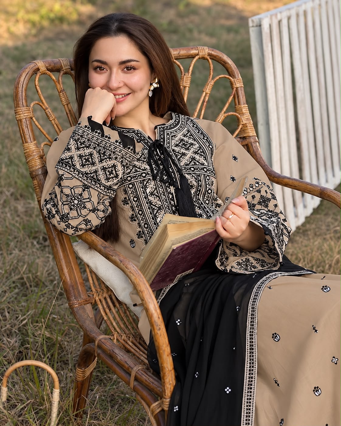 Qalamqar Dhanak Embroidered Hit Code 3-Piece Unstitched Suit with Embroidered Patch and Wool Printed Shawl – Mocha (view 3)